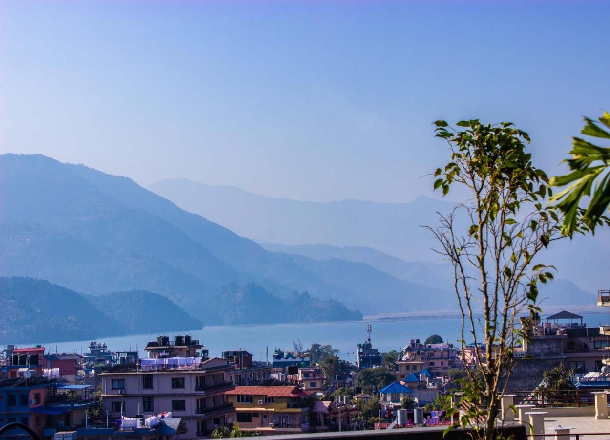 Hotel Silverline Pokhara Exterior foto